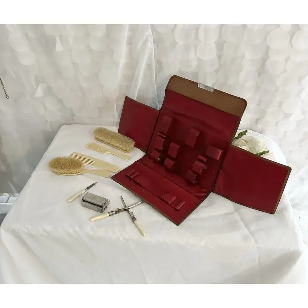 Antique 40’s Mens Toiletry Travel bag Leather Pouch Grooming Kit Collectible